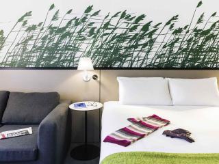 Mercure Daventry Court Hotel - 2