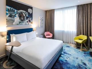ibis Styles London Heathrow Airport - 3
