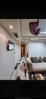 شقه مفروشه شارع جيهان يومي او شهري او سنوي برج حديث - 4