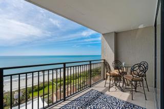 Oceanfront Stay with Private Balcony - 9
