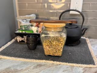 Chic & Stylish 3BR-2BA Nature Lovers Home - 2