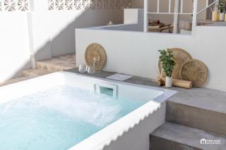 La Casa Bonita with large terras & plungepool - 9