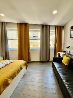 Almada Downtown 201 - 1