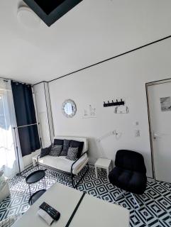 Atypique Studio avec terrasse - Lourdes - 8