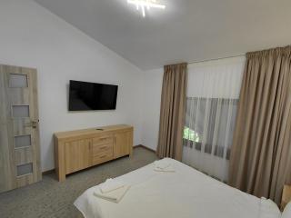 Bellevue Luxury Apartment - 2