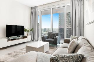 Stylish 1BR in Wasl 1 with Balcony & Pool - 8