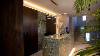 Villa Five Hotel - 4