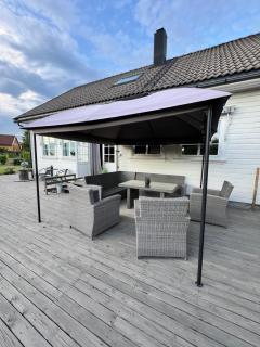 Romslig enebolig i Grimstad - 6