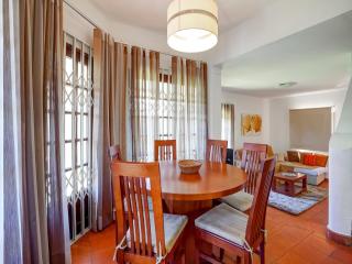 Villa in Vilamoura with Private Pool - 1