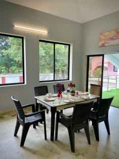 Mountain Breeze Villa - 2