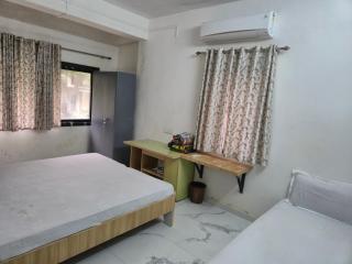 Anand Home Stays - 2