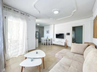 Durres Delight - 2