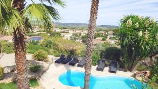 Beautiful Villa with a stunning view - 6