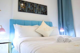 Serenity Haven 2BR - Luxury Retreat by Masdar Park & Downtown - 0