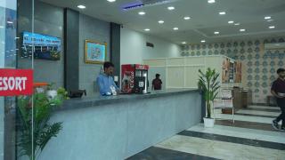 Hotel Holiday Fun Resort - Prāgpura - 2