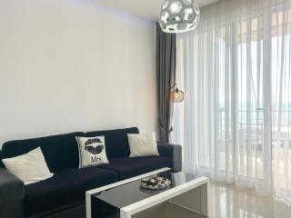 Shoreline Apartment - 2