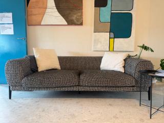 Iso kolmio ydinkeskustassa 1-6 hlö Ilm.parkit - 9