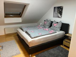 Dachgeschoss Wohnung - 6