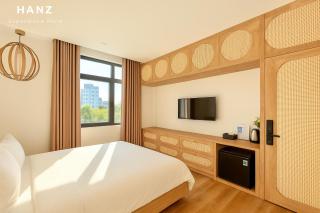 S79 Sofia Good and Good Grand World - 5