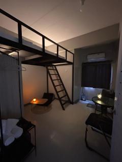 Munchies Bed & Breakfast - 2
