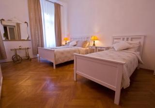 Golden Rooms Bed & Breakfast - Triëst - 9
