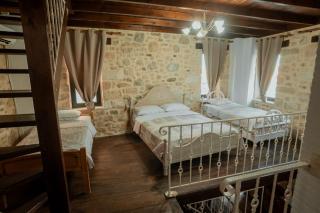 Charming Stone Villa in Crete - 7