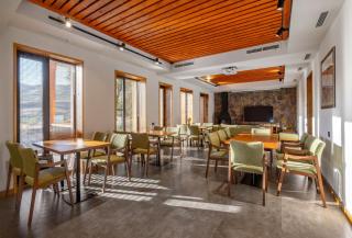 Aprie Boutique Hotel - 1