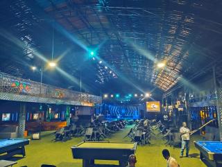 Thirdland view hotel and suites - 7