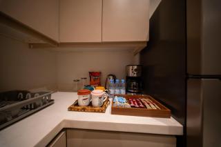 3BR Apt with balcony and terrace and BBQ - Riyad - 9