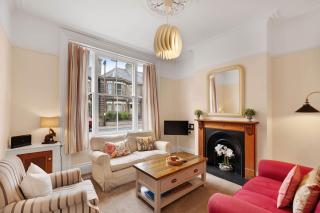 Seven Space - 1-Bedroom Patio Haven - Norwich - 0