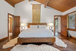 RMR: Wildflower House in Teton Village - 1