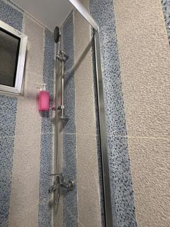 3bedroom aprt of 200sqm near movenpick hotel amman - 2