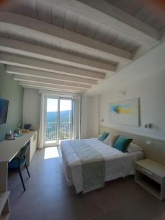 Lilliput Guest House-Noli - 4