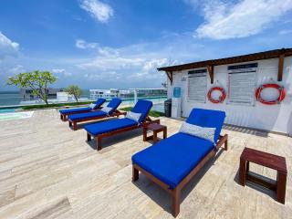 1 Dormitorio junto al mar. Jacuzzi Privado - 4