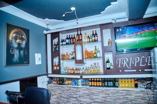 Triple P Hotel & Lounge - 1