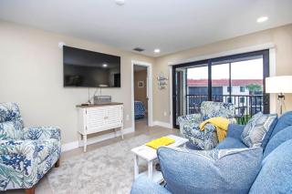 Island oasis - Beachfront condo on Sanibel Island - Sandalfoot 2C3 - 6