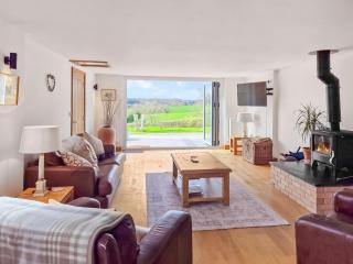 Poplars Cottage - 1
