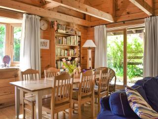 Maple Leaf Cottage - 4