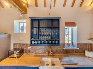 The Oast - Uk49207 - 2