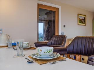 Petals Cottage - 4