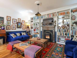 Church Garden Apartment - 7