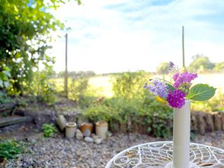Stones Cottage - 2