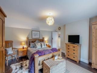The Old Cottage - 3