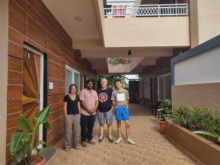 Shanthi Guest House - 8
