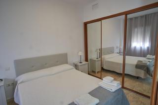 Apartamento con piscina solo en temporada - 5