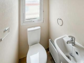 Baillies Retreat - Uk49970 - 1