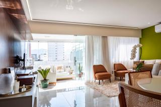 Luxury Maison Villoutreix! 3BR, Balcony & Parking - 7