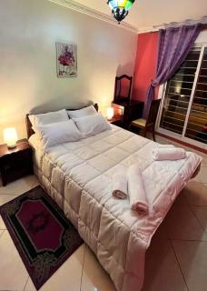 Cozy Modern Apartment with Netflix & Free Parking - 8