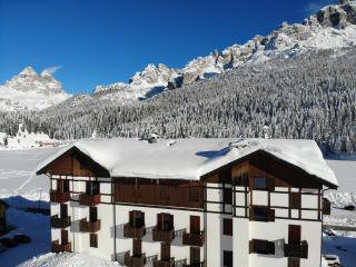 Appartamento di Lusso con Vista Lago a Misurina - Cortina - 0