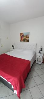 Apto. 2 quartos em Bombinhas (60 m da praia) - 8